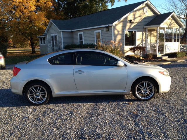 2005 Scion tC 2.0T