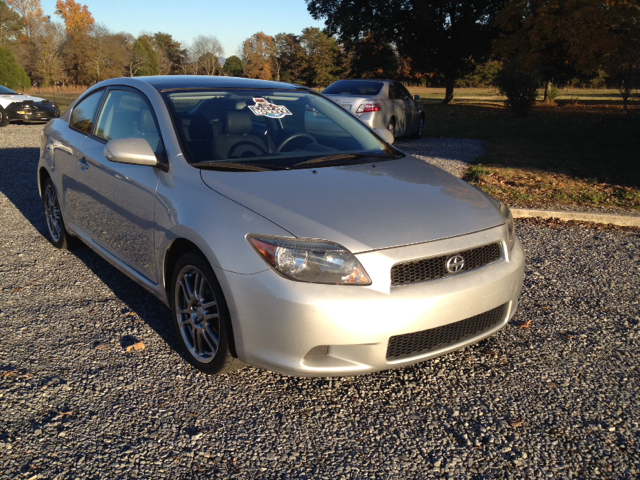 2005 Scion tC 2.0T