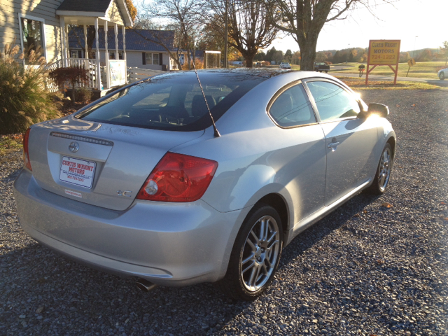 2005 Scion tC 2.0T