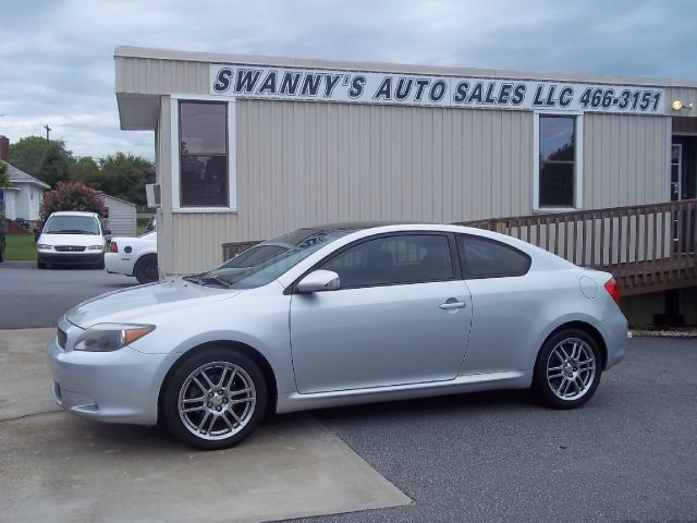 2005 Scion tC 2.0T