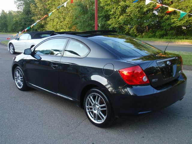 2005 Scion tC 2.0T