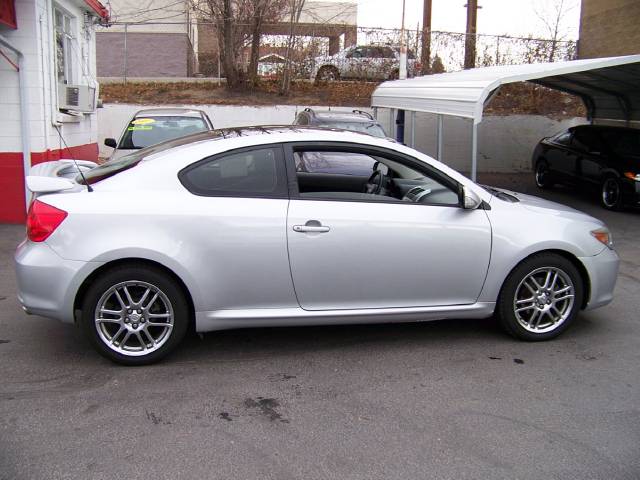 2005 Scion tC Base