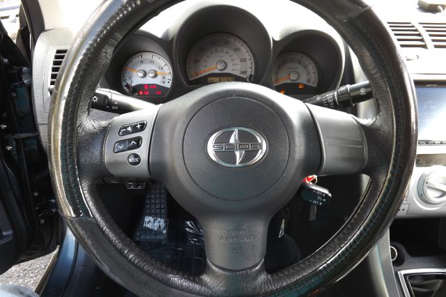 2006 Scion tC Limited Awd/touring AWD