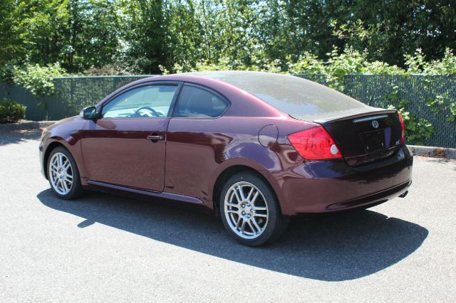 2006 Scion tC 2.0T