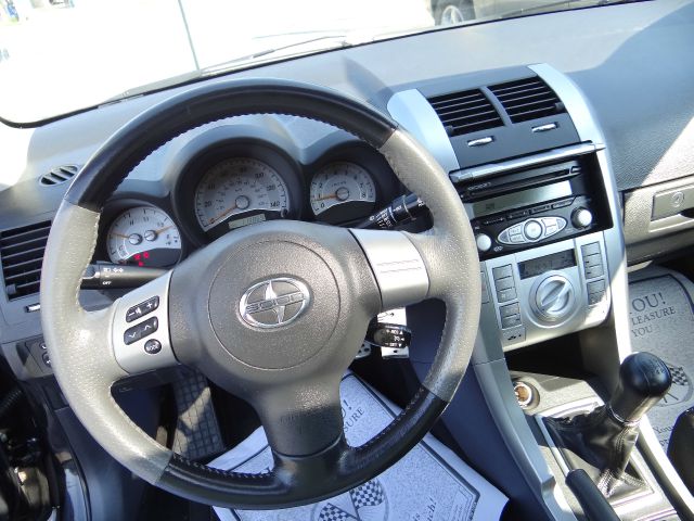 2006 Scion tC 2.0T