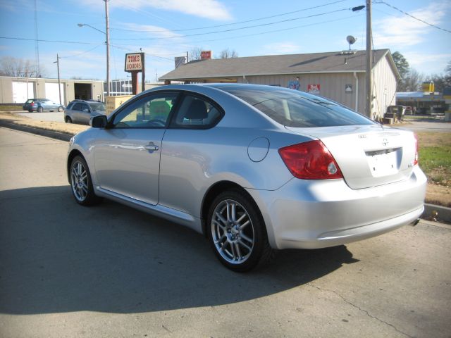 2006 Scion tC 2.0T
