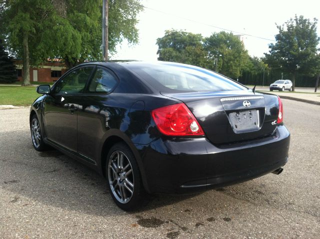 2006 Scion tC 2.0T