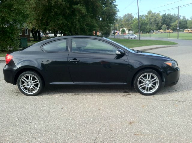 2006 Scion tC 2.0T