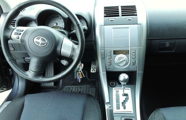2006 Scion tC 2.0T
