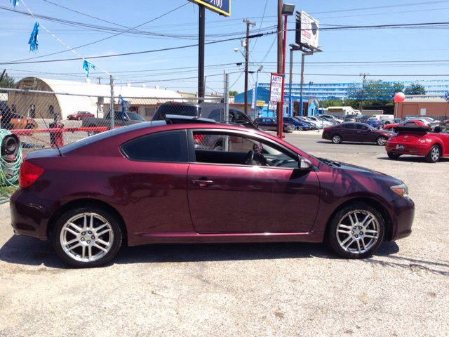 2006 Scion tC 2.0T