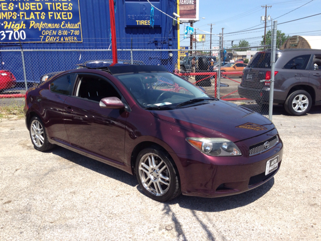 2006 Scion tC 2.0T