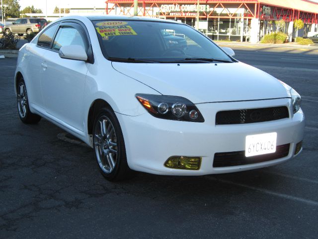 2009 Scion tC 2.0T