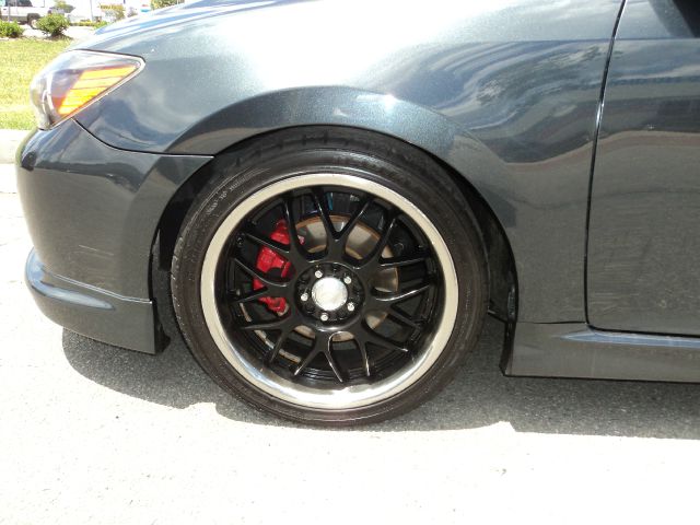 2010 Scion tC LT Sport Utility 5 1/4 Ft