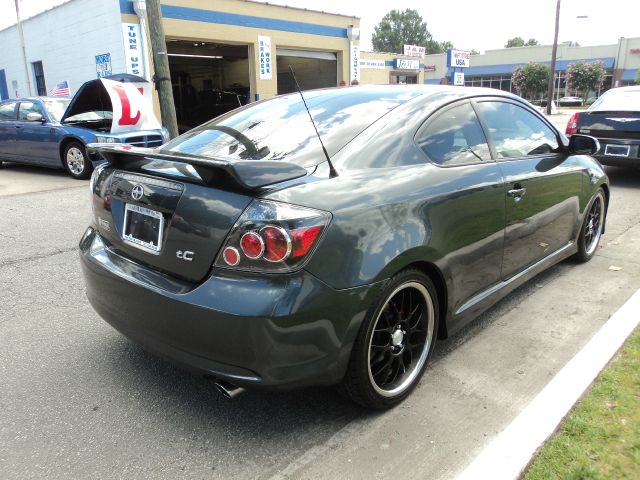 2010 Scion tC LT Sport Utility 5 1/4 Ft