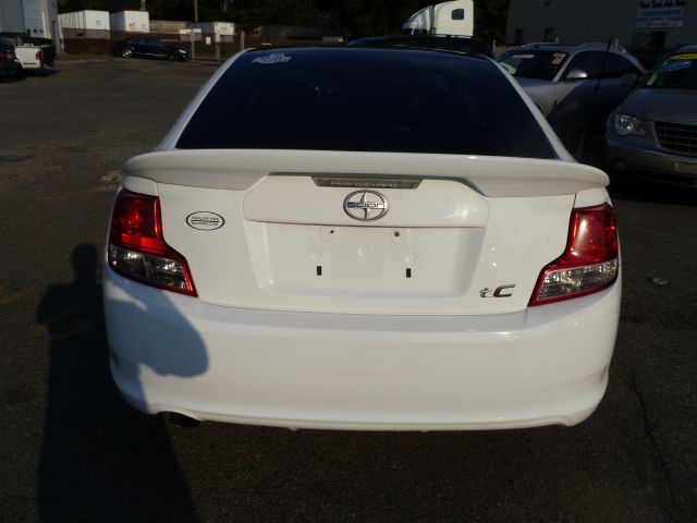 2011 Scion tC Base