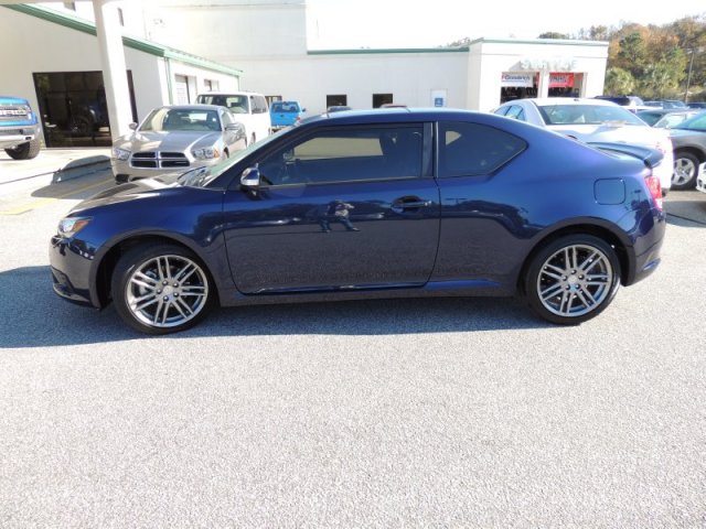 2013 Scion tC Base