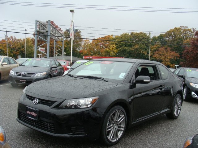 2013 Scion tC Base