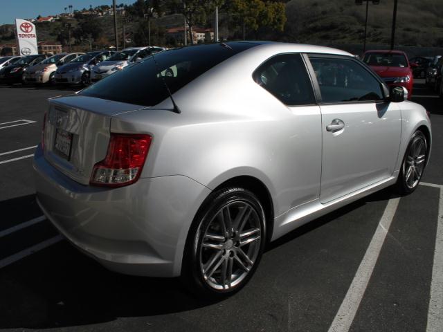 2013 Scion tC Base