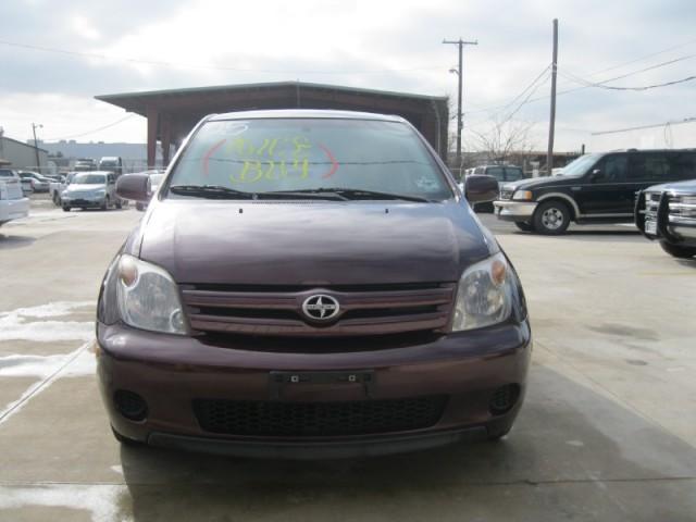 2005 Scion xA Base