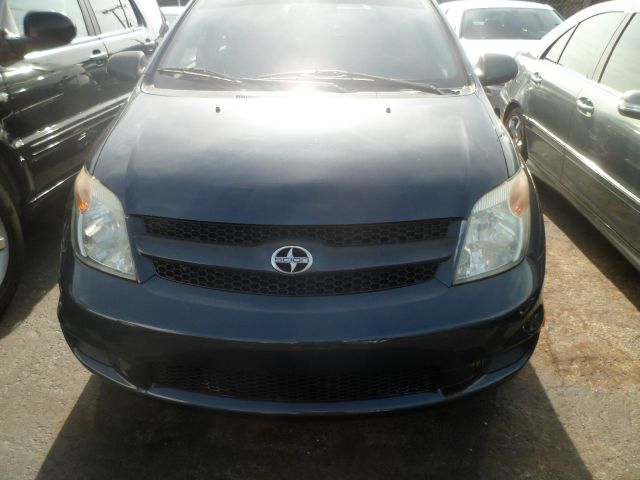2006 Scion xA 1 Owner