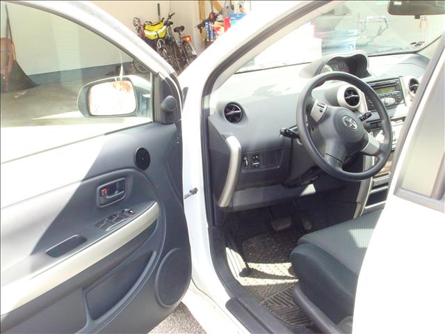 2006 Scion xA 1500 Z71 CREW CAB