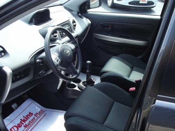 2006 Scion xA Base