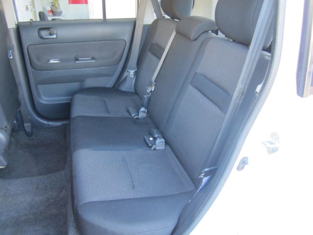 2004 Scion xB SW2