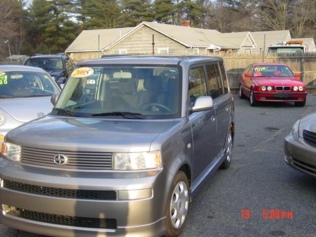 2005 Scion xB Unknown