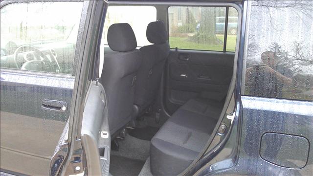 2005 Scion xB Unknown