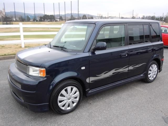 2005 Scion xB Unknown