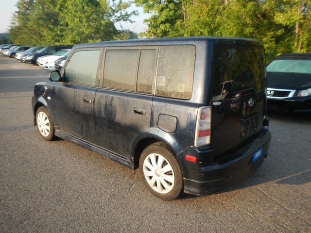 2005 Scion xB Base