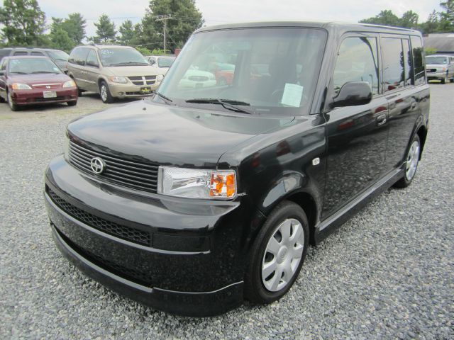 2006 Scion xB SW2