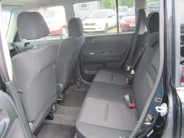 2006 Scion xB SW2