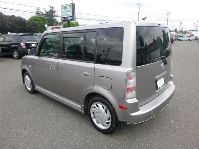 2006 Scion xB Unknown