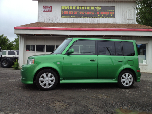 2006 Scion xB SW2