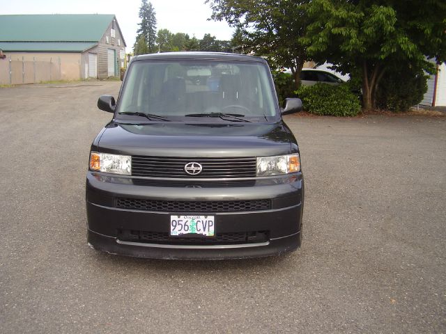 2006 Scion xB SW2