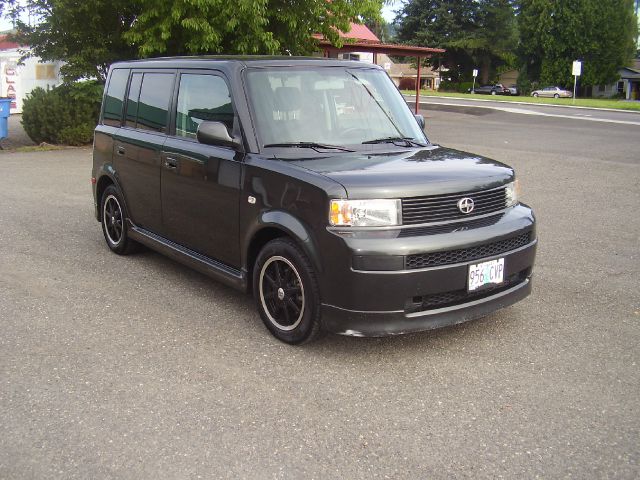 2006 Scion xB SW2