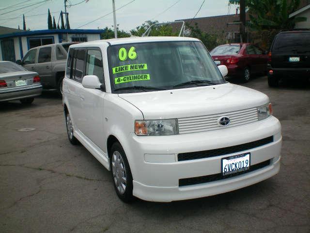 2006 Scion xB Unknown