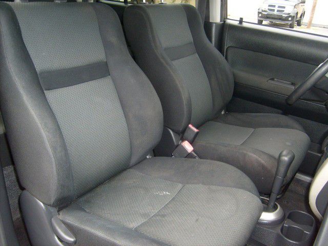 2006 Scion xB SW2