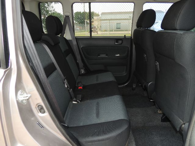2006 Scion xB SW2