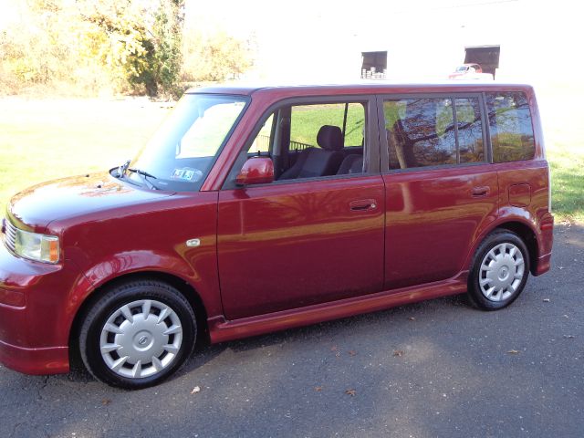 2006 Scion xB SW2