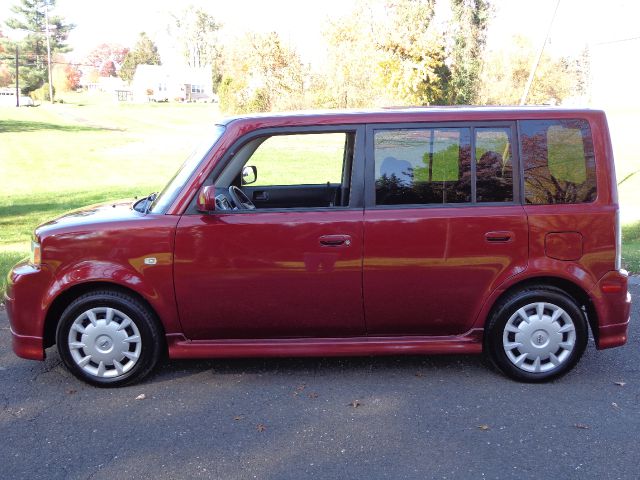 2006 Scion xB SW2