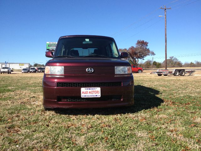 2006 Scion xB SW2