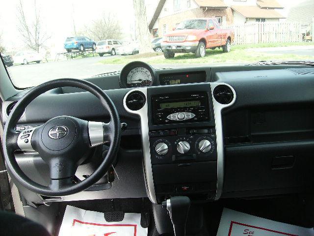 2006 Scion xB Unknown