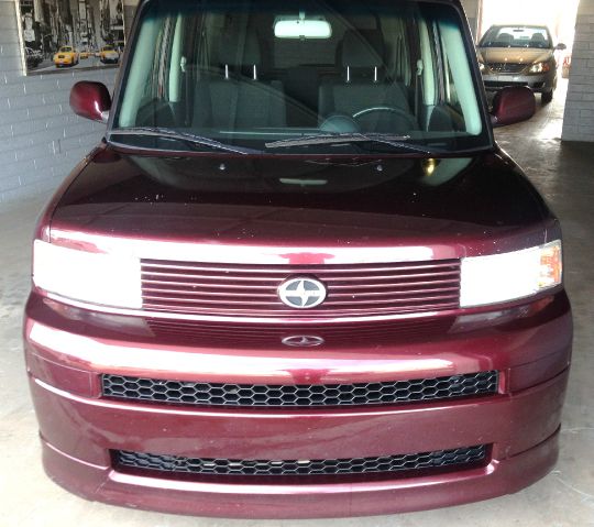 2006 Scion xB SW2