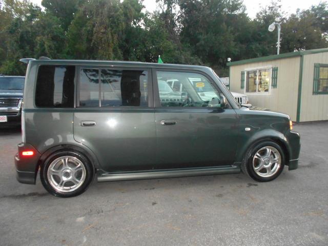 2006 Scion xB SW2