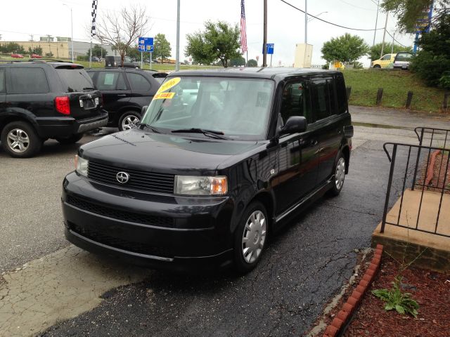 2006 Scion xB SW2