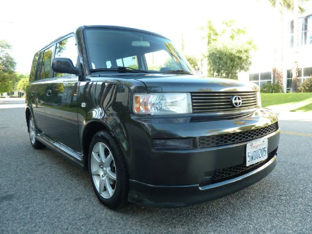 2006 Scion xB SCAB XLT 4WD LONG BOX