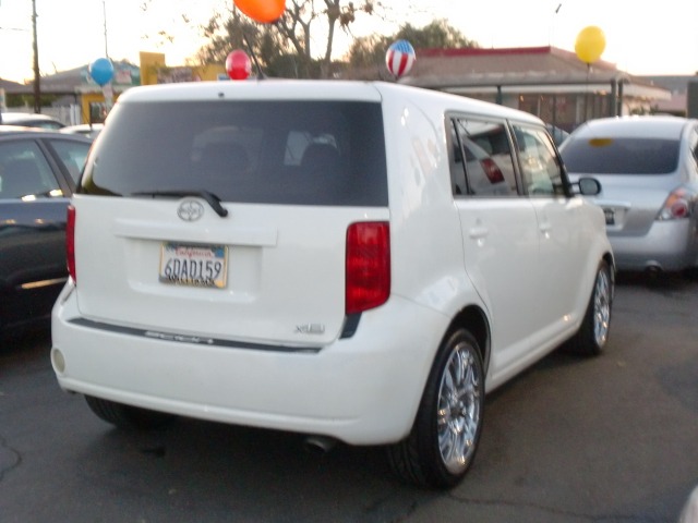 2008 Scion xB SW2
