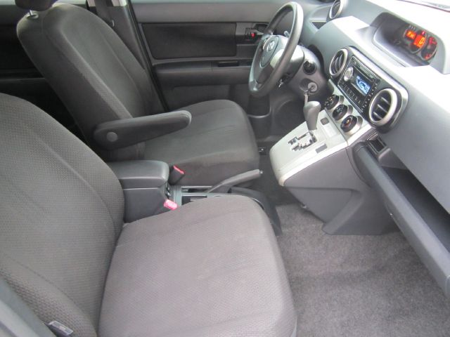 2008 Scion xB SW2